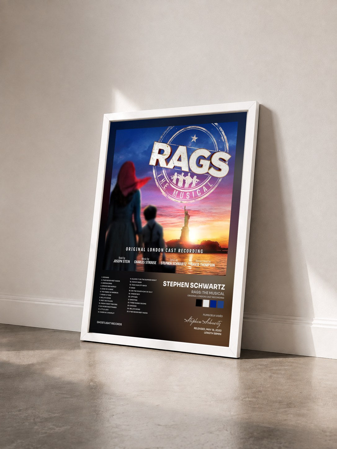 #blanc Tableau de l'album Rags: The Musical (Original London Cast Recording) de Stephen Schwartz vu de trois quarts, cadre blanc
