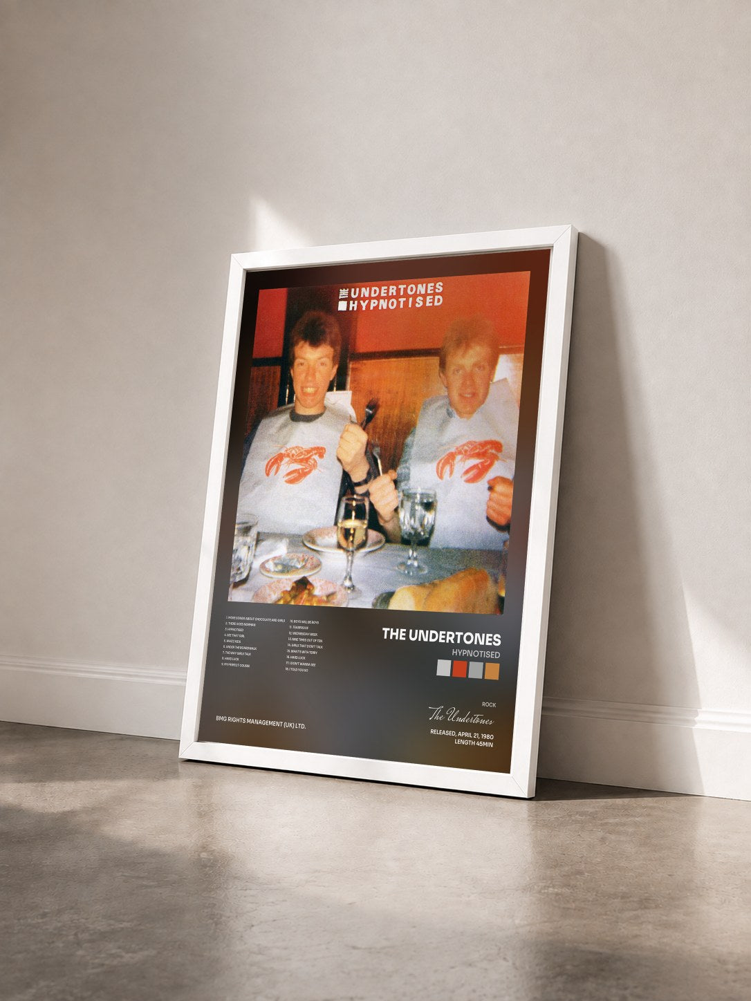 #blanc Tableau de l'album Hypnotised de The Undertones vu de trois quarts, cadre blanc
