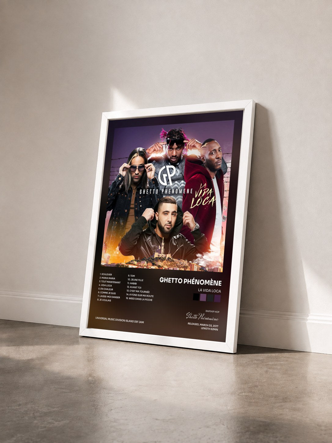 #blanc Tableau de l'album La Vida Loca de Ghetto Phénomène vu de trois quarts, cadre blanc