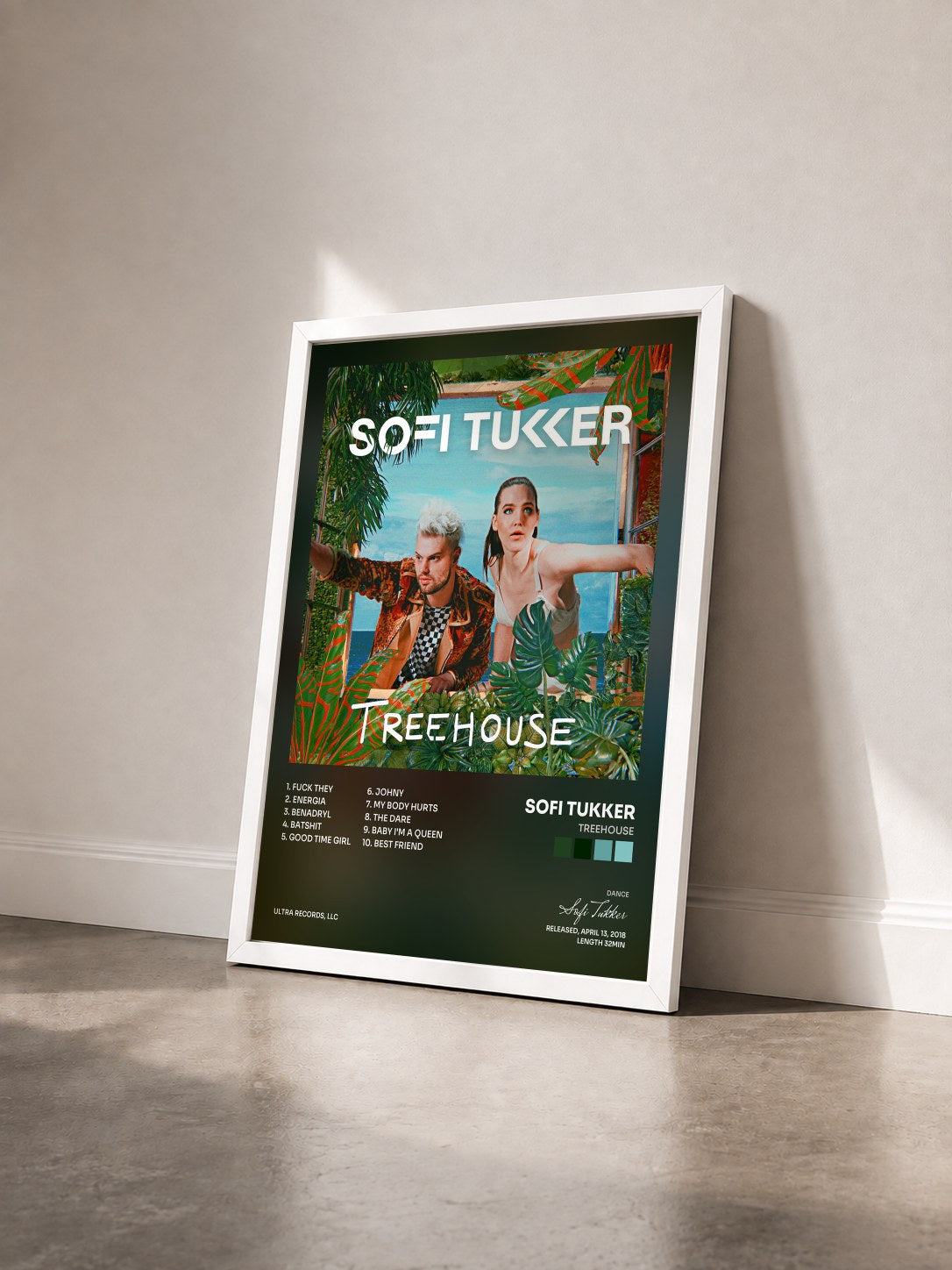 #blanc Tableau de l'album Treehouse de Sofi Tukker vu de trois quarts, cadre blanc