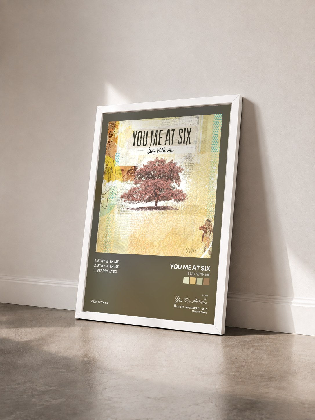 #blanc Tableau de l'album Stay With Me de You Me At Six vu de trois quarts, cadre blanc