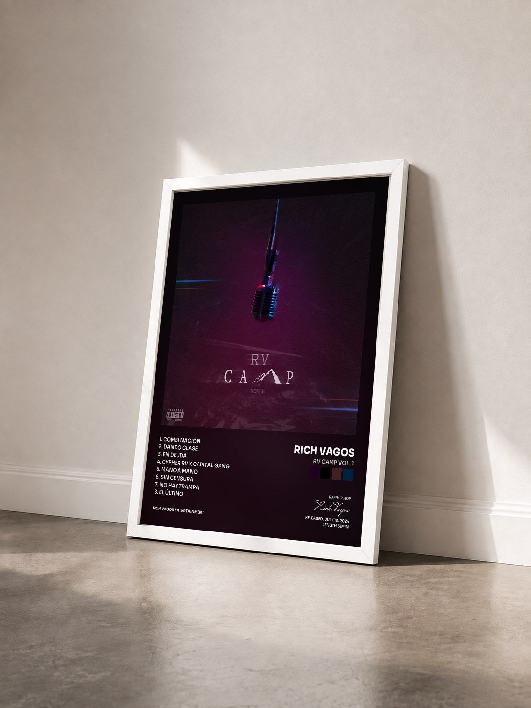 #blanc Tableau de l'album RV Camp Vol. 1 de Rich Vagos vu de trois quarts, cadre blanc