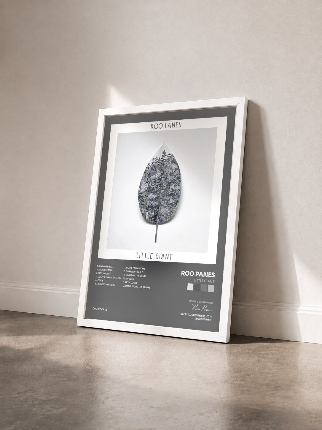 #blanc Tableau de l'album Little Giant de Roo Panes vu de trois quarts, cadre blanc