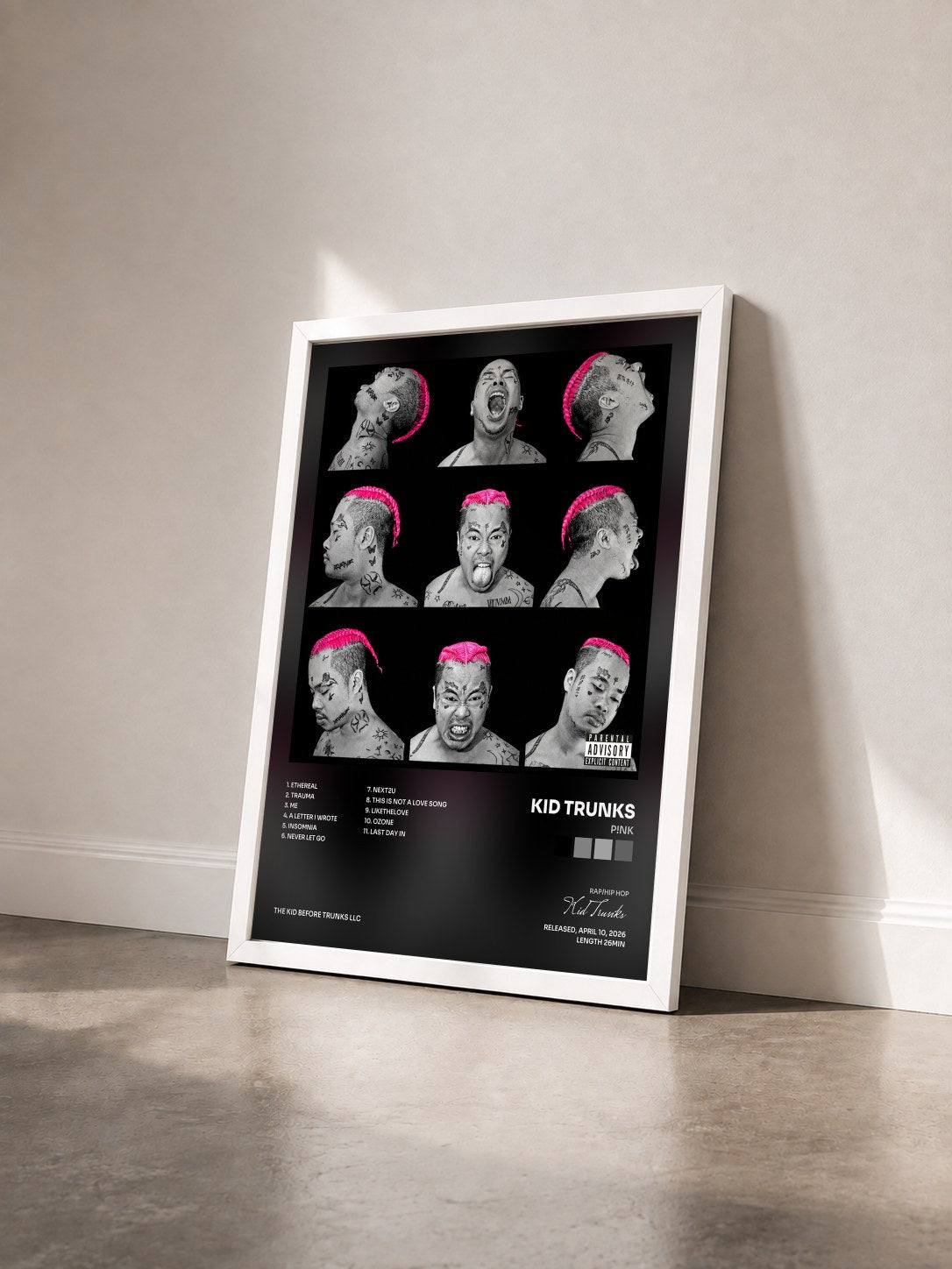 #blanc Tableau de l'album P!NK de Kid Trunks vu de trois quarts, cadre blanc
