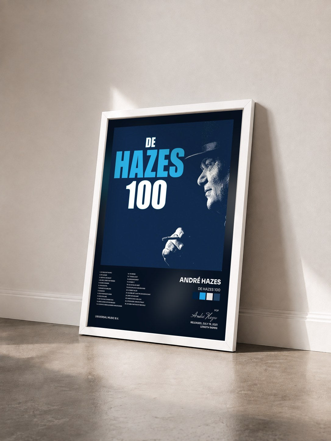 #blanc Tableau de l'album De Hazes 100 de André Hazes vu de trois quarts, cadre blanc