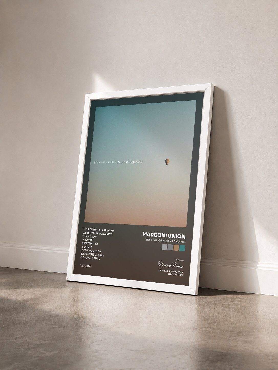 #blanc Tableau de l'album The Fear of Never Landing de Marconi Union vu de trois quarts, cadre blanc