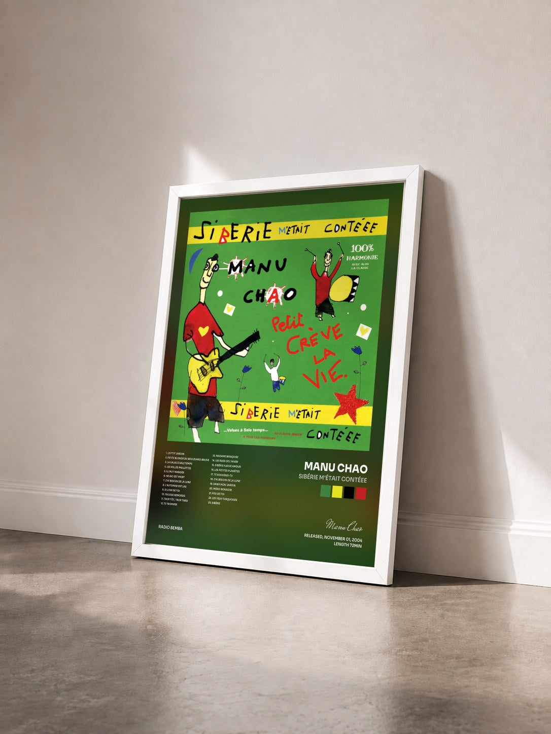 #blanc Tableau de l'album Sibérie m'était contéee de Manu Chao vu de trois quarts, cadre blanc