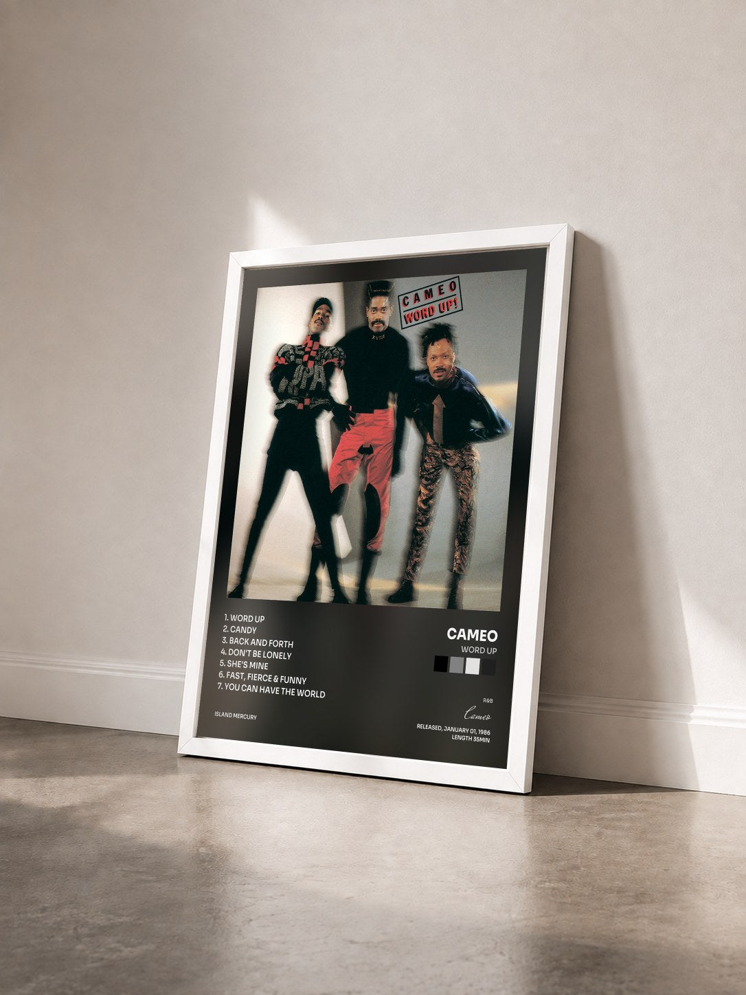 #blanc Tableau de l'album Word Up de Cameo vu de trois quarts, cadre blanc