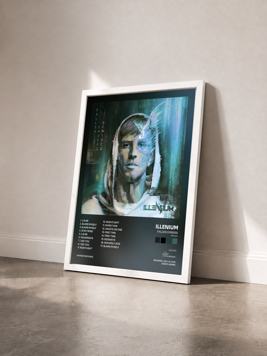 #blanc Tableau de l'album Fallen Embers (Remixes) de Illenium vu de trois quarts, cadre blanc