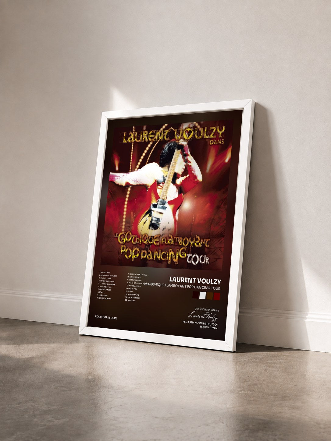 #blanc Tableau de l'album Le gothique flamboyant pop dancing tour de Laurent Voulzy vu de trois quarts, cadre blanc