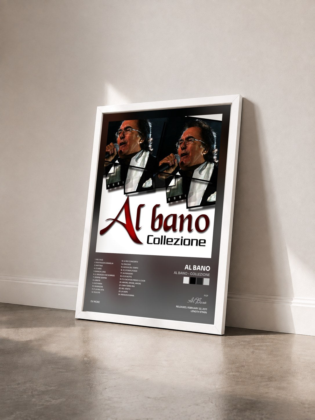 #blanc Tableau de l'album Al Bano - Collezione de Al Bano vu de trois quarts, cadre blanc