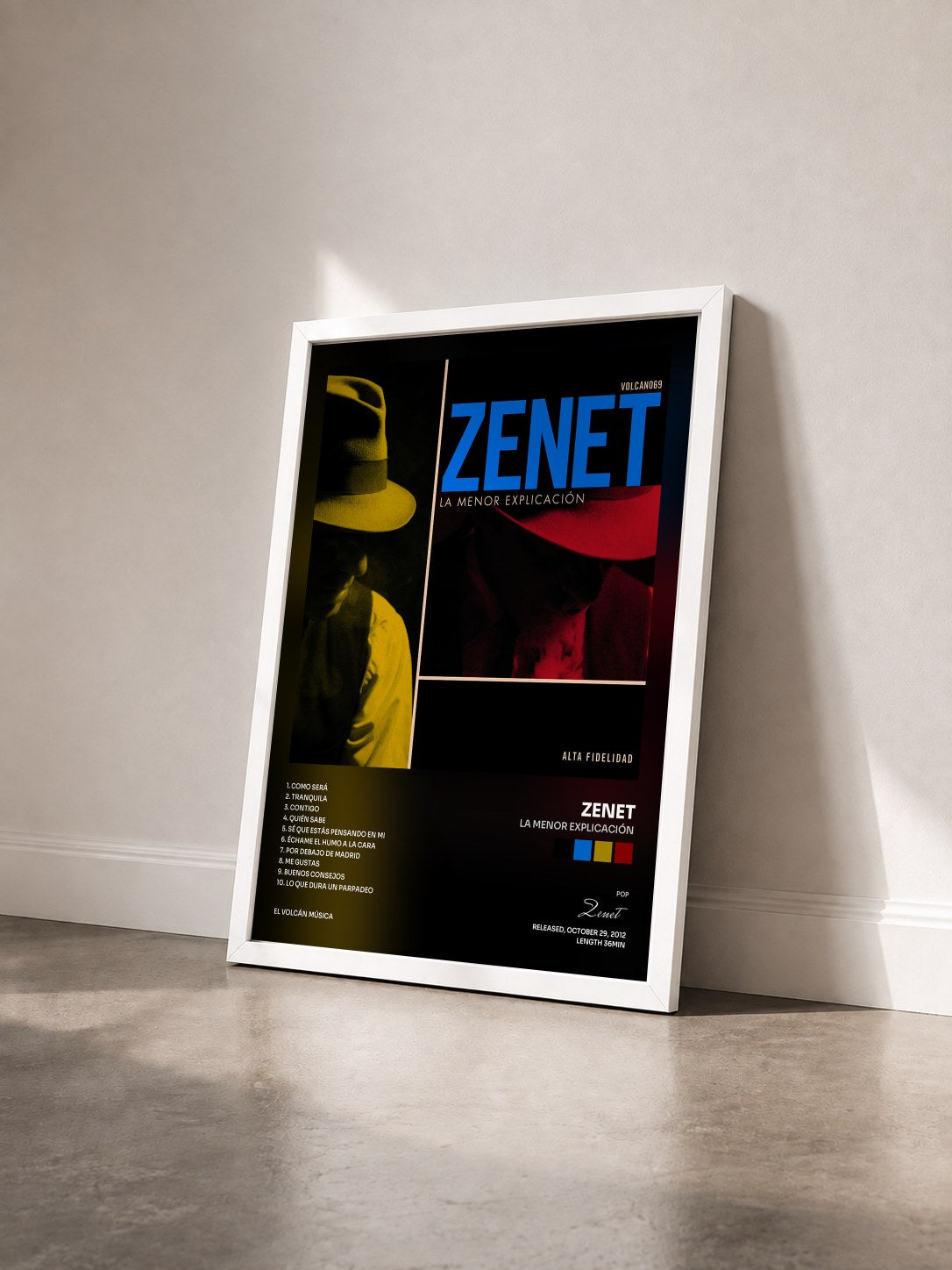 #blanc Tableau de l'album La Menor Explicación de Zenet vu de trois quarts, cadre blanc