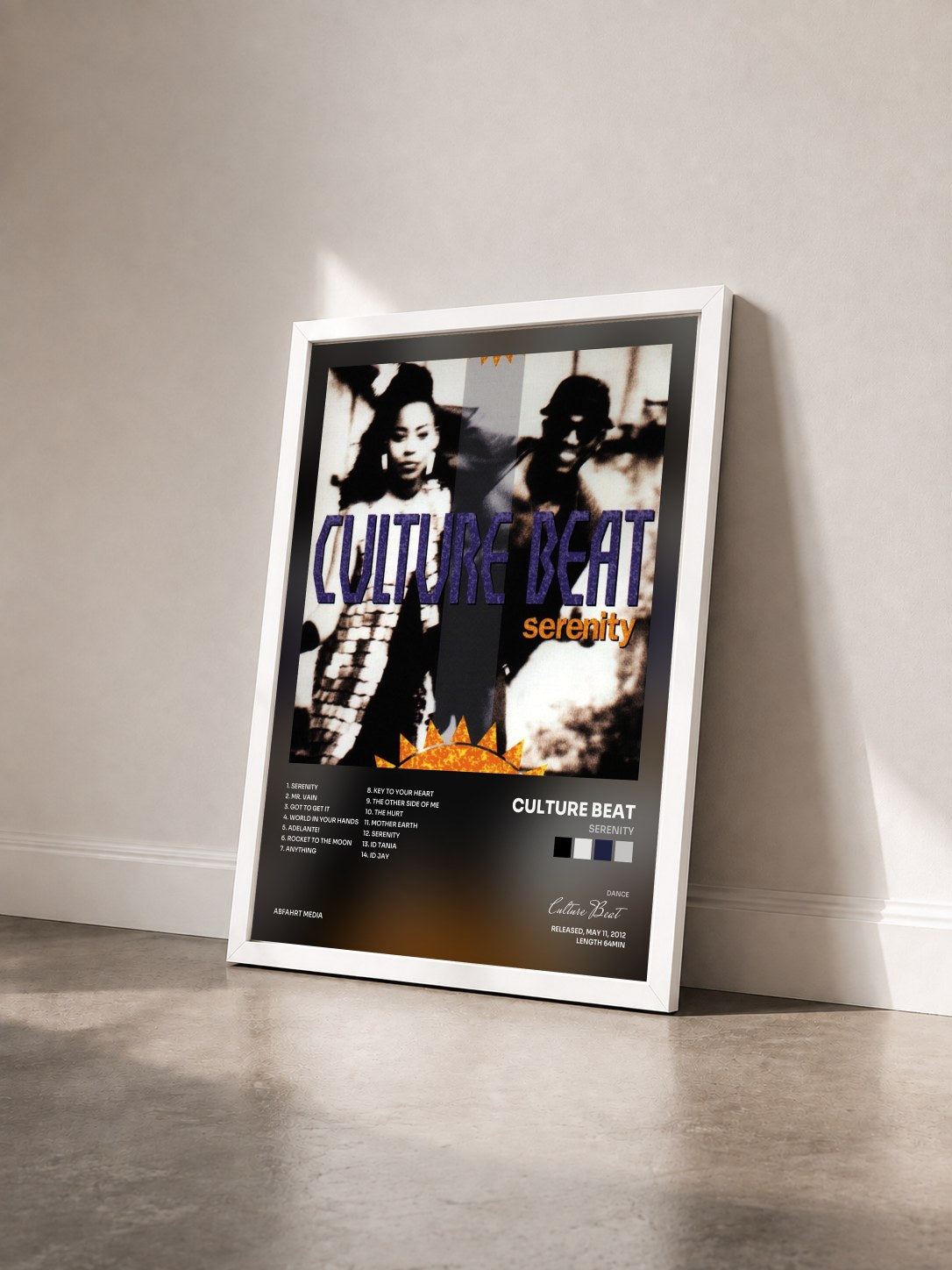 #blanc Tableau de l'album Serenity de Culture Beat vu de trois quarts, cadre blanc