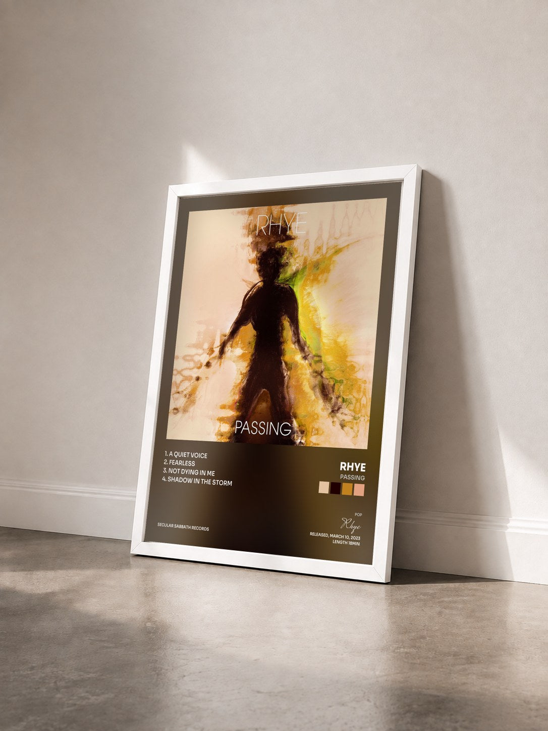 #blanc Tableau de l'album Passing de Rhye vu de trois quarts, cadre blanc