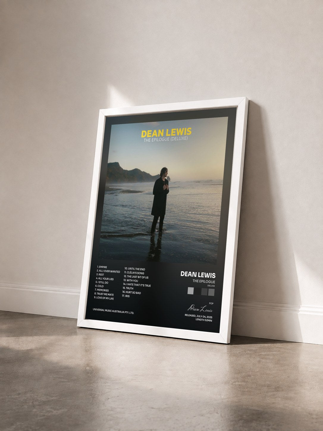 #blanc Tableau de l'album The Epilogue (Deluxe) de Dean Lewis vu de trois quarts, cadre blanc