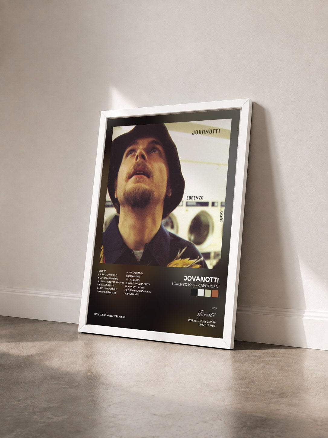 #blanc Tableau de l'album Lorenzo 1999 - Capo Horn de Jovanotti vu de trois quarts, cadre blanc