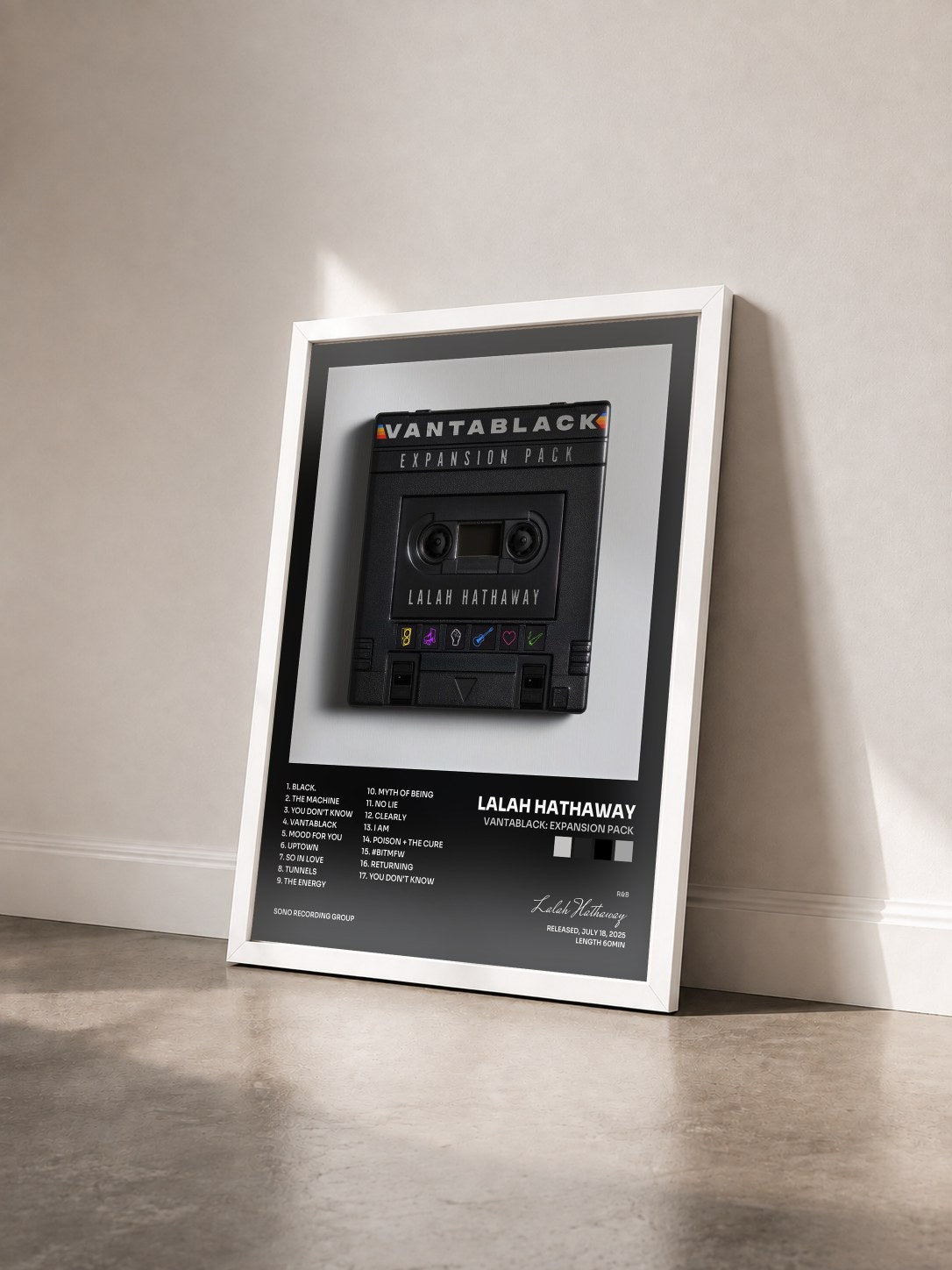 #blanc Tableau de l'album VANTABLACK: EXPANSION PACK de Lalah Hathaway vu de trois quarts, cadre blanc