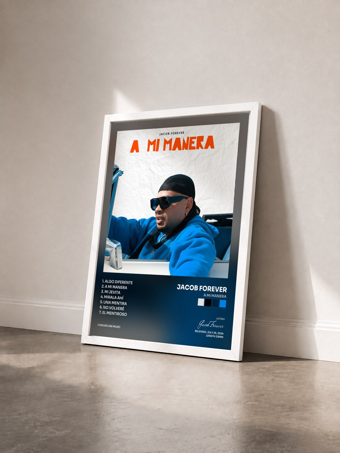 #blanc Tableau de l'album A Mi Manera de Jacob Forever vu de trois quarts, cadre blanc