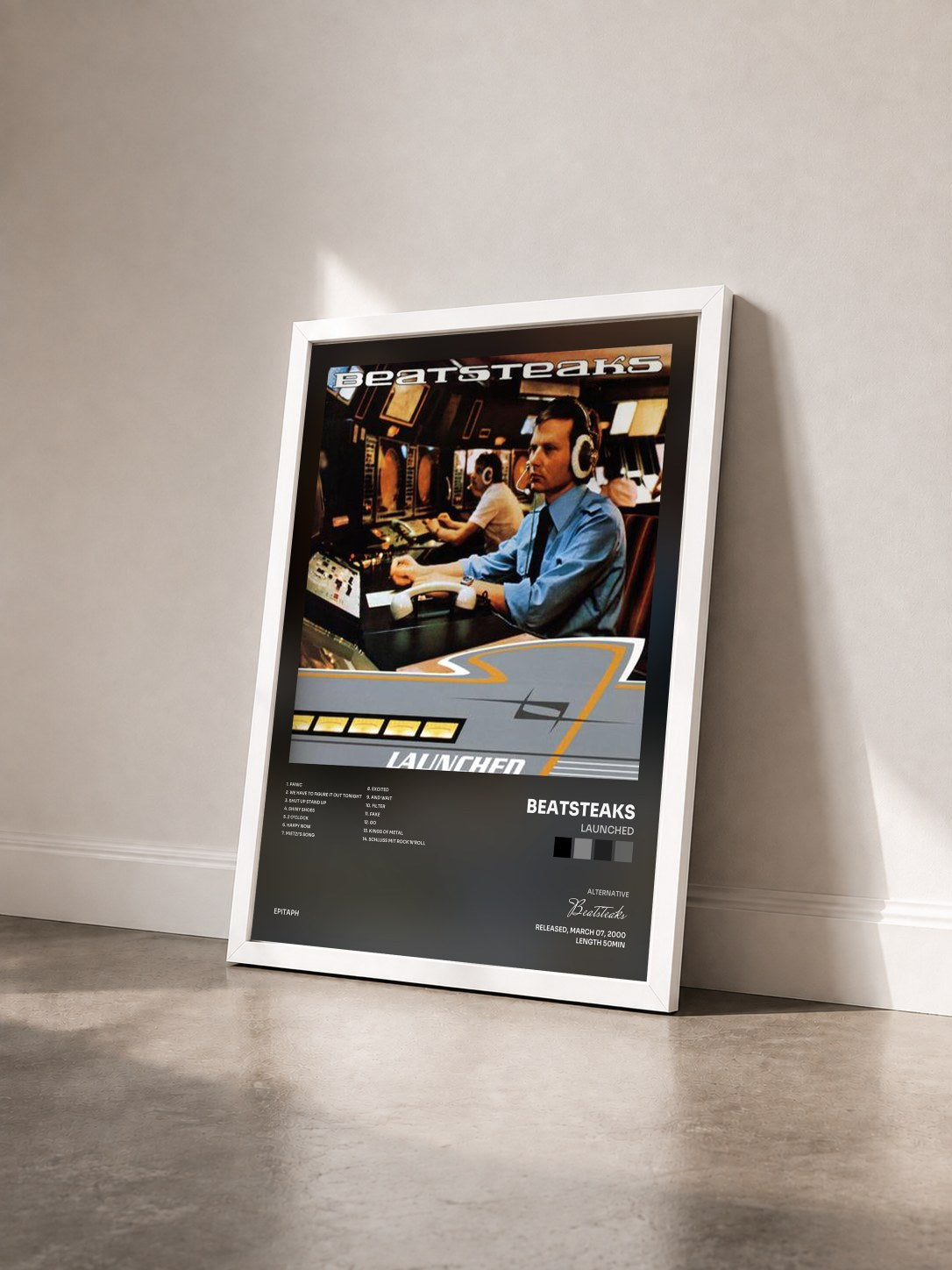 #blanc Tableau de l'album Launched de Beatsteaks vu de trois quarts, cadre blanc