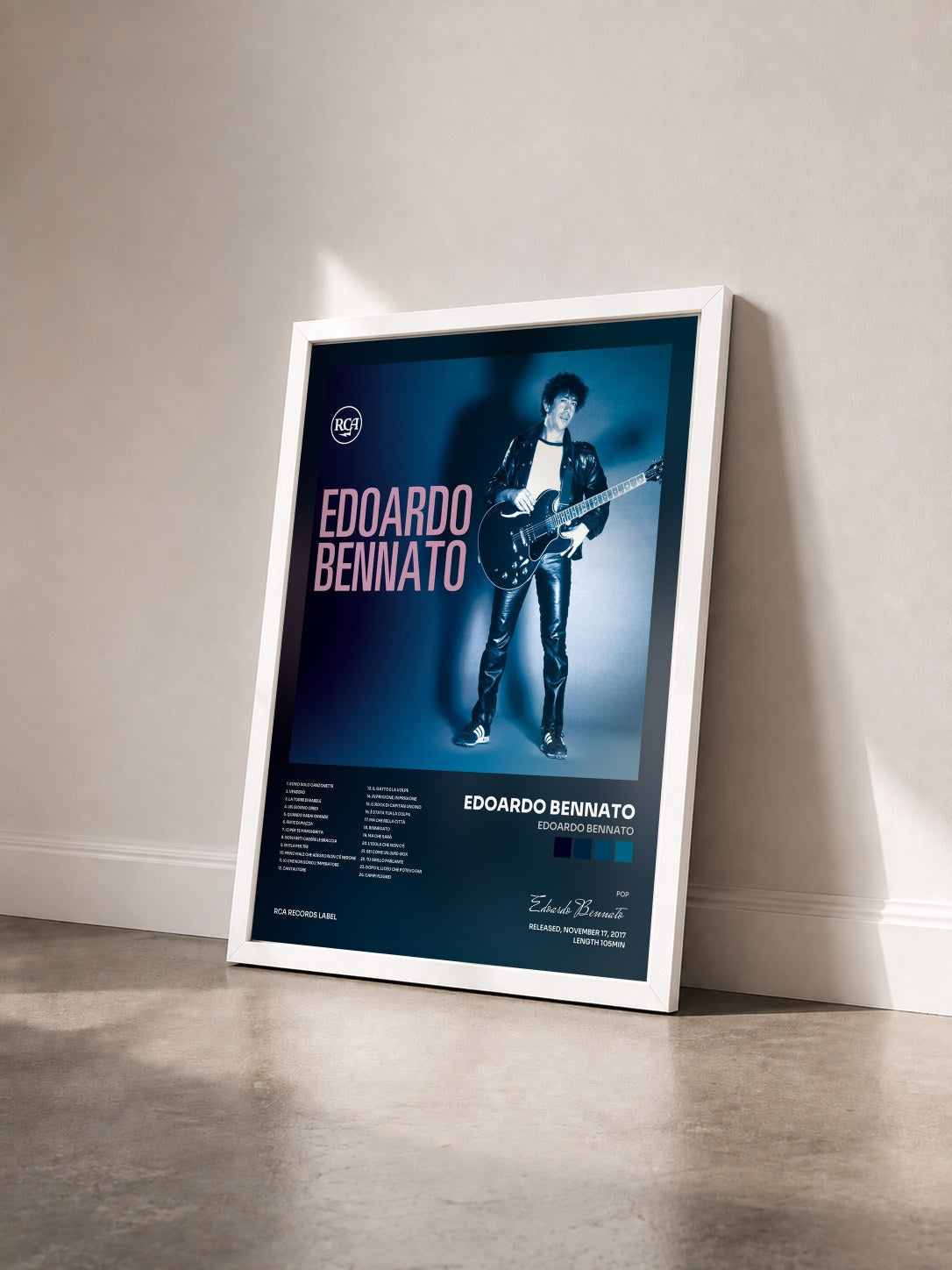 #blanc Tableau de l'album Edoardo Bennato de Edoardo Bennato vu de trois quarts, cadre blanc