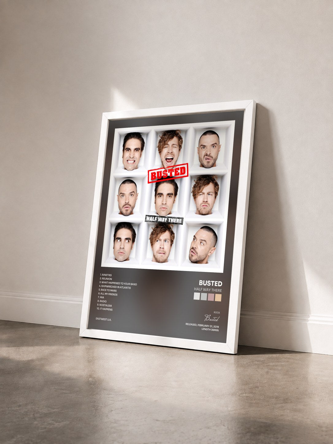 #blanc Tableau de l'album Half Way There de Busted vu de trois quarts, cadre blanc