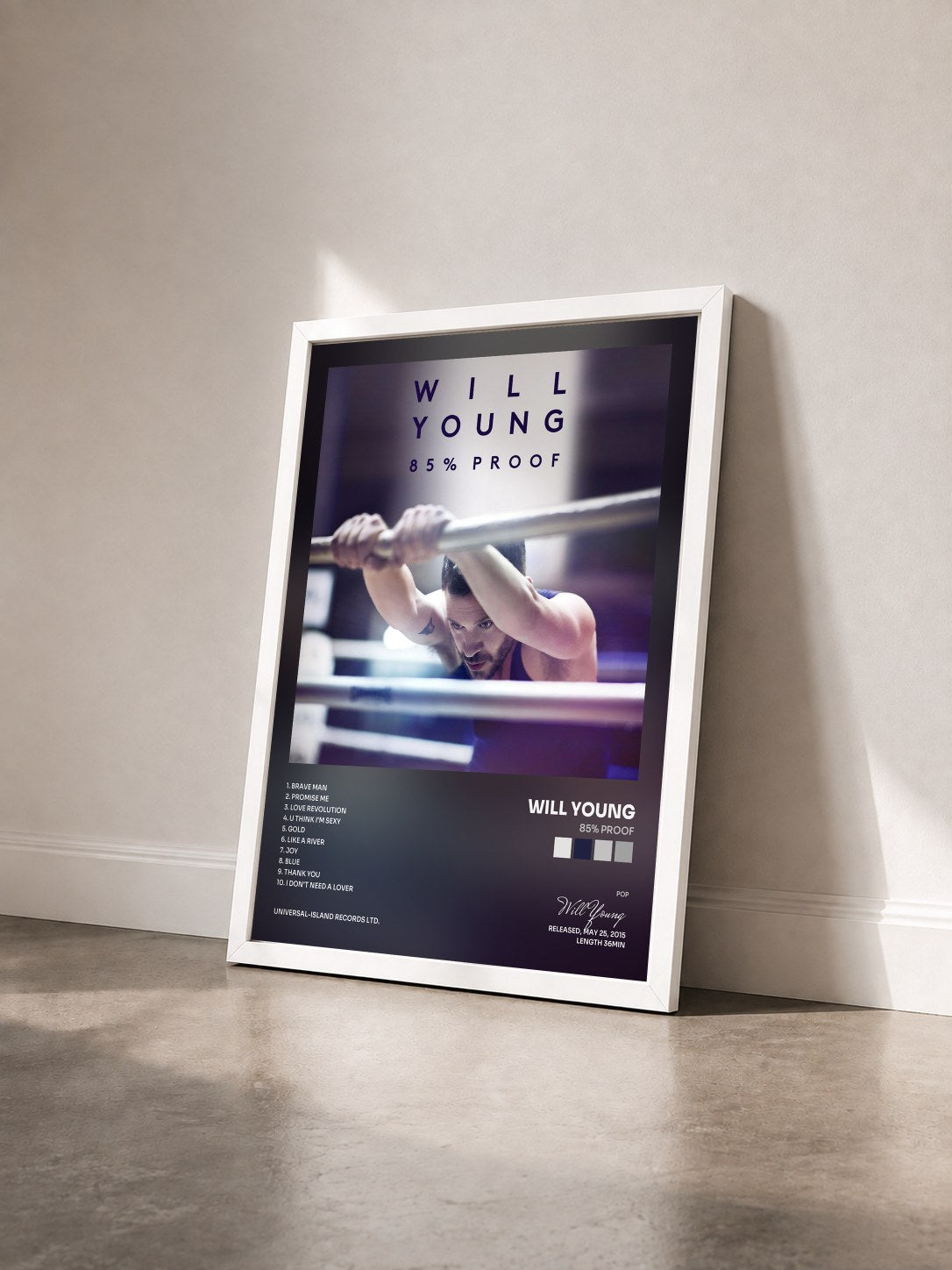 #blanc Tableau de l'album 85% Proof de Will Young vu de trois quarts, cadre blanc