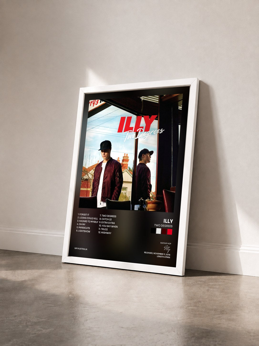#blanc Tableau de l'album Two Degrees de Illy vu de trois quarts, cadre blanc