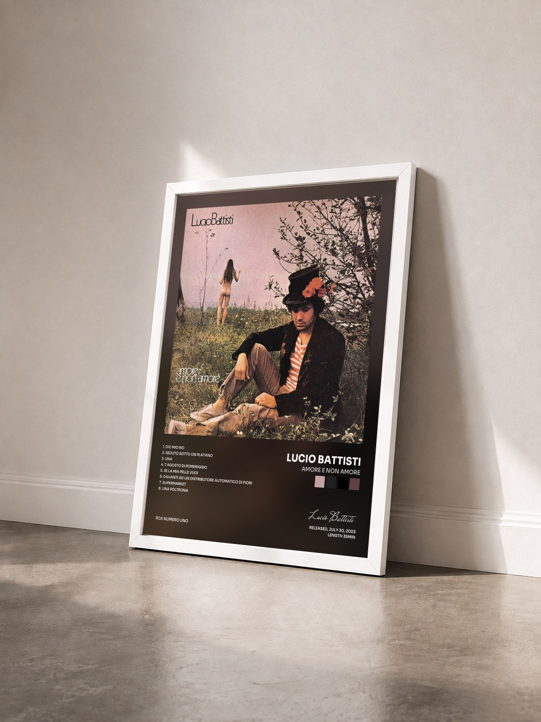 #blanc Tableau de l'album Amore e non amore de Lucio Battisti vu de trois quarts, cadre blanc