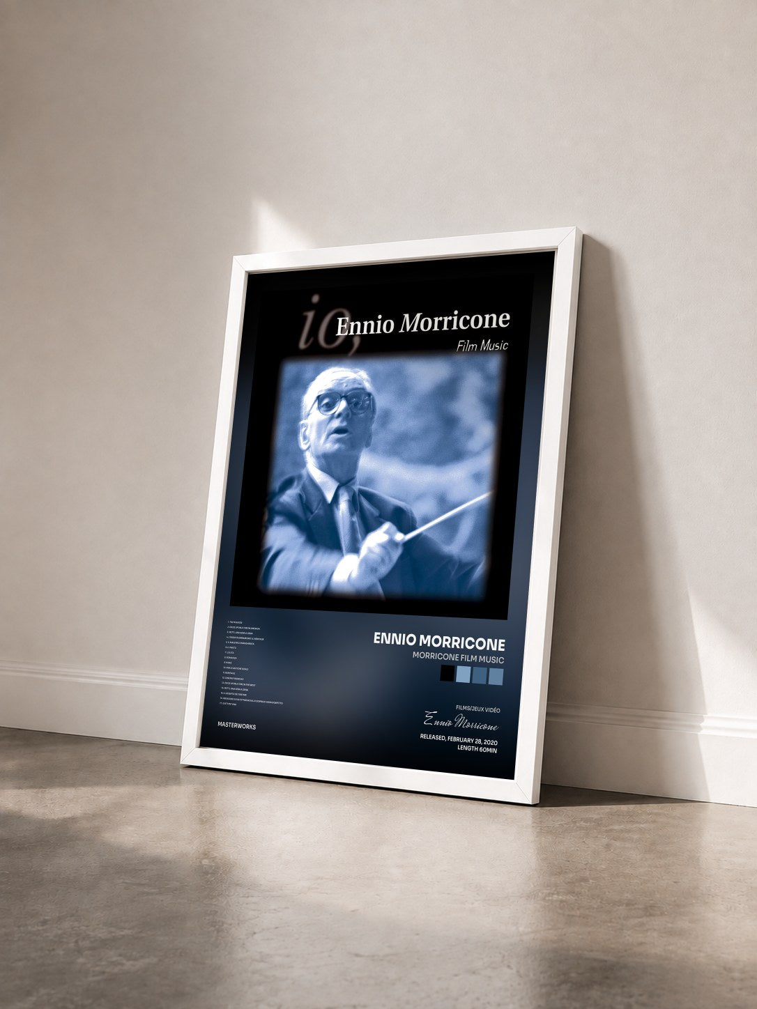 #blanc Tableau de l'album Morricone Film Music de Ennio Morricone vu de trois quarts, cadre blanc