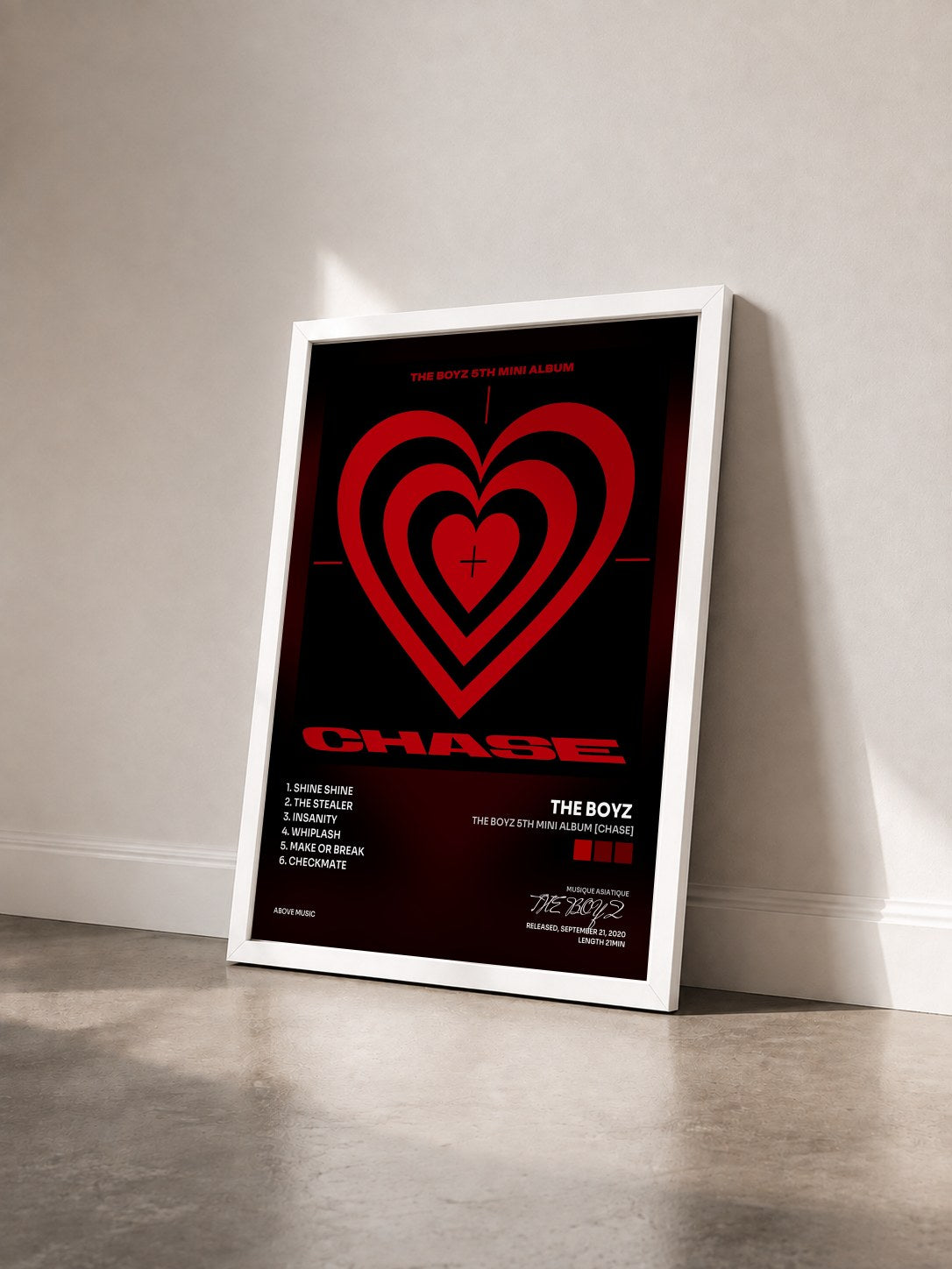 #blanc Tableau de l'album THE BOYZ 5th MINI ALBUM [CHASE] de THE BOYZ  vu de trois quarts, cadre blanc