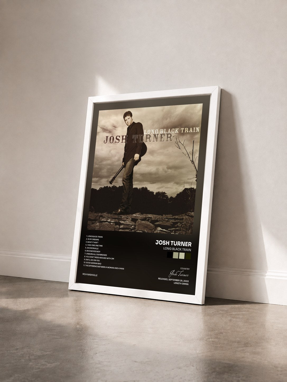 #blanc Tableau de l'album Long Black Train de Josh Turner vu de trois quarts, cadre blanc