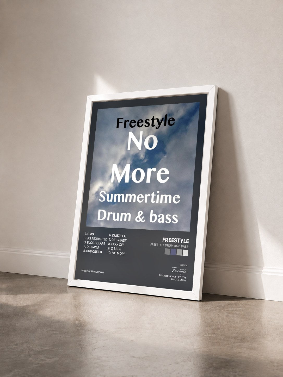 #blanc Tableau de l'album Freestyle drum and bass de Freestyle vu de trois quarts, cadre blanc
