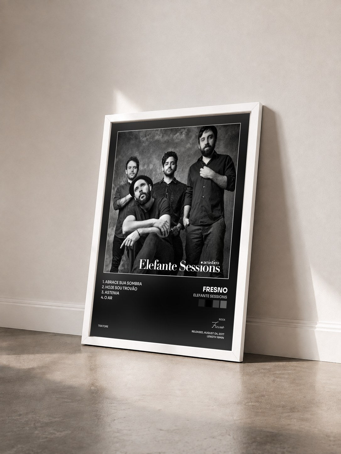 #blanc Tableau de l'album Elefante Sessions de Fresno vu de trois quarts, cadre blanc