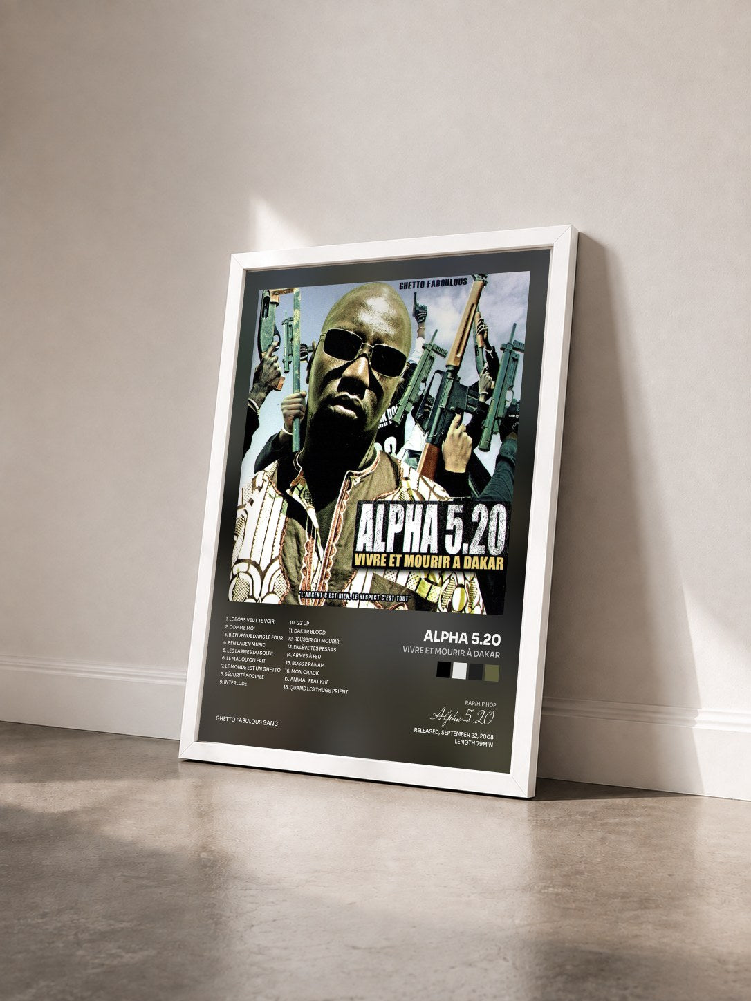 #blanc Tableau de l'album Vivre et mourir à Dakar de Alpha 5.20 vu de trois quarts, cadre blanc