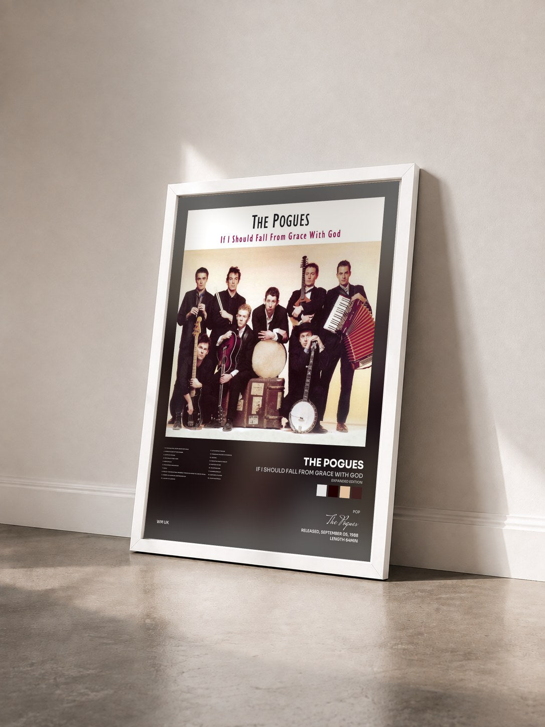#blanc Tableau de l'album If I Should Fall from Grace with God (Expanded Edition) de The Pogues vu de trois quarts, cadre blanc