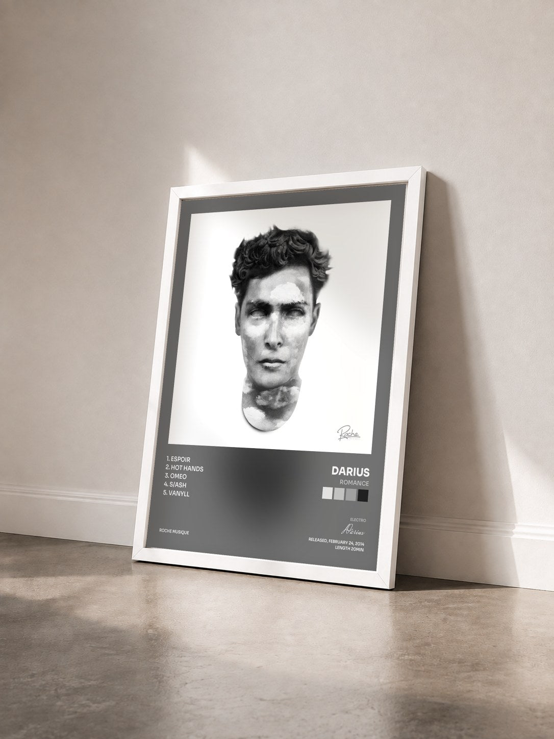 #blanc Tableau de l'album Romance de Darius vu de trois quarts, cadre blanc