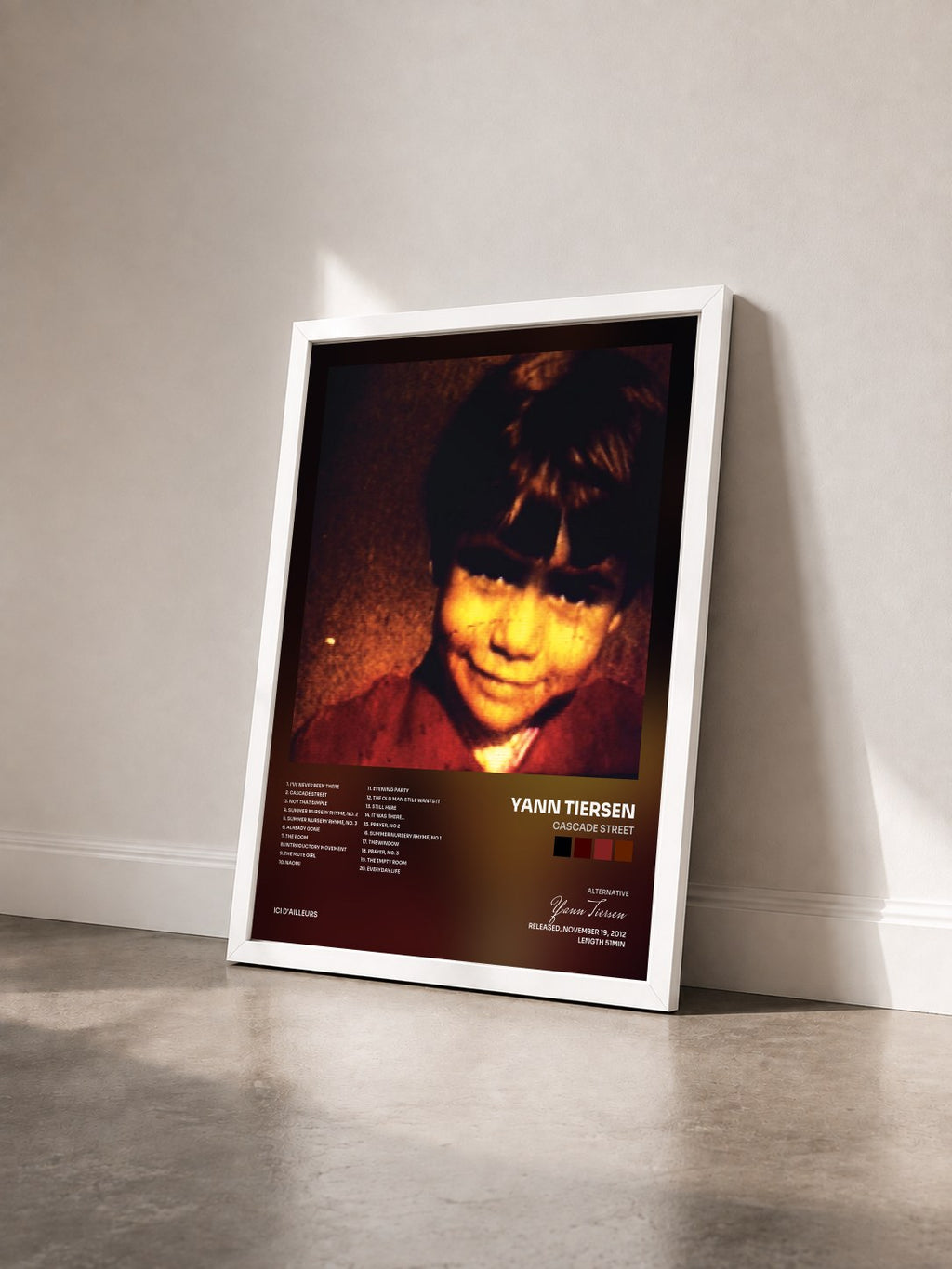 #blanc Tableau de l'album Cascade Street de Yann Tiersen vu de trois quarts, cadre blanc