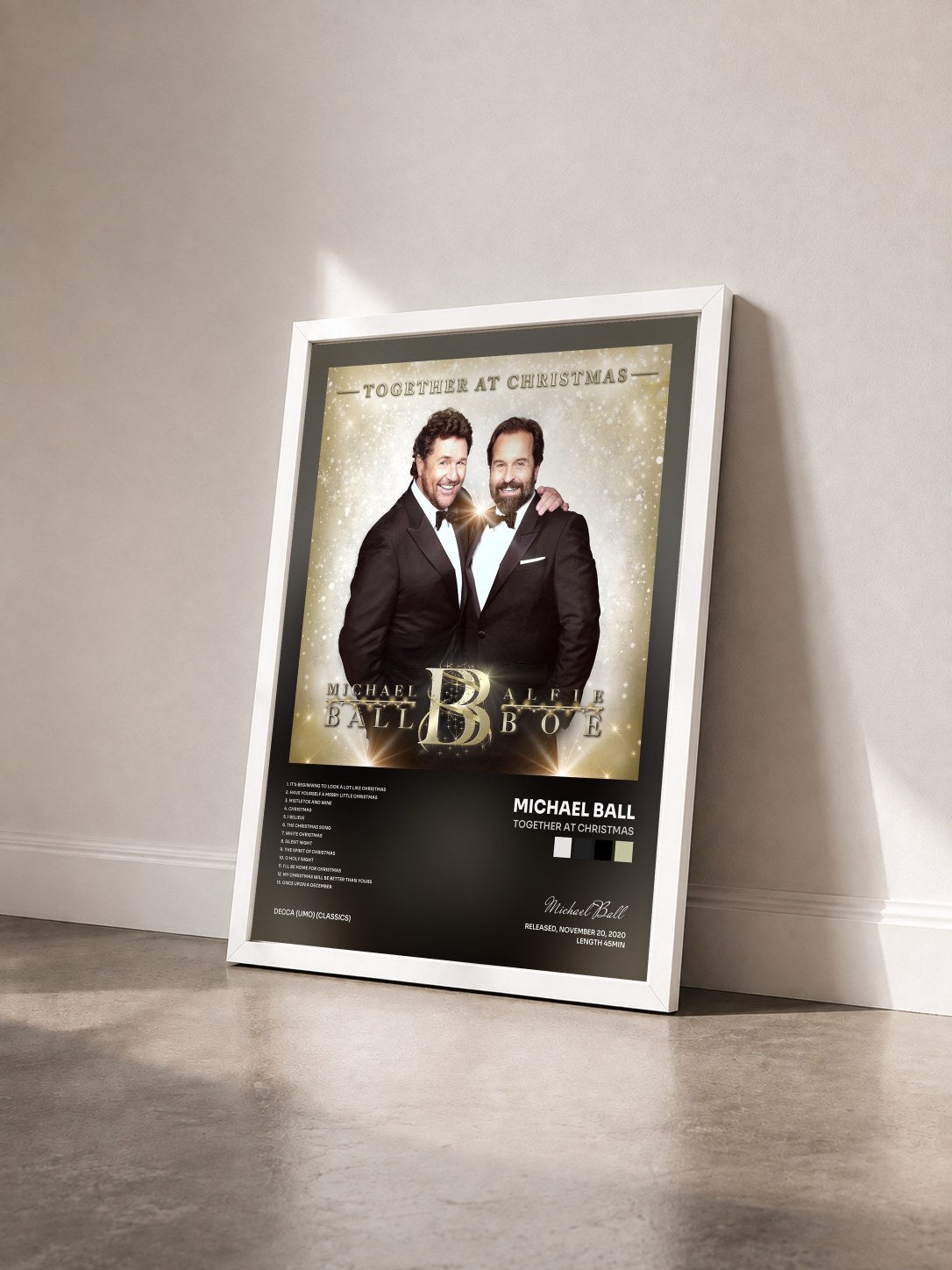 #blanc Tableau de l'album Together At Christmas de Michael Ball vu de trois quarts, cadre blanc