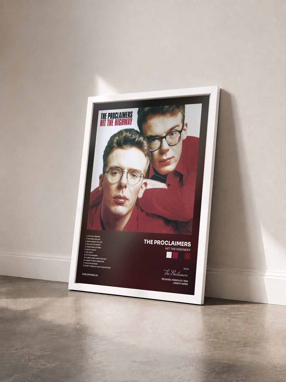 #blanc Tableau de l'album Hit the Highway de The Proclaimers vu de trois quarts, cadre blanc