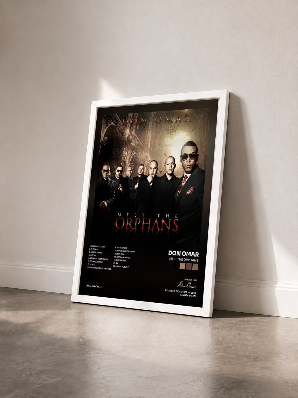#blanc Tableau de l'album Meet The Orphans de Don Omar vu de trois quarts, cadre blanc