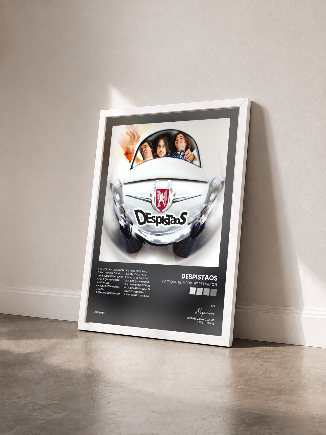 #blanc Tableau de l'album Y a ti que te importa? Re edicion de Despistaos vu de trois quarts, cadre blanc
