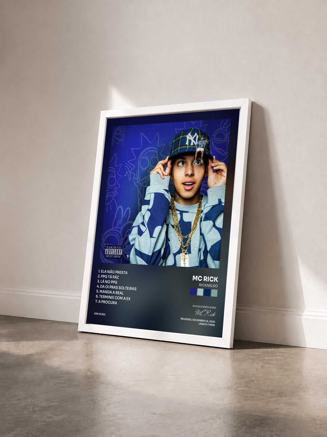 #blanc Tableau de l'album RICKNELSO de MC Rick vu de trois quarts, cadre blanc