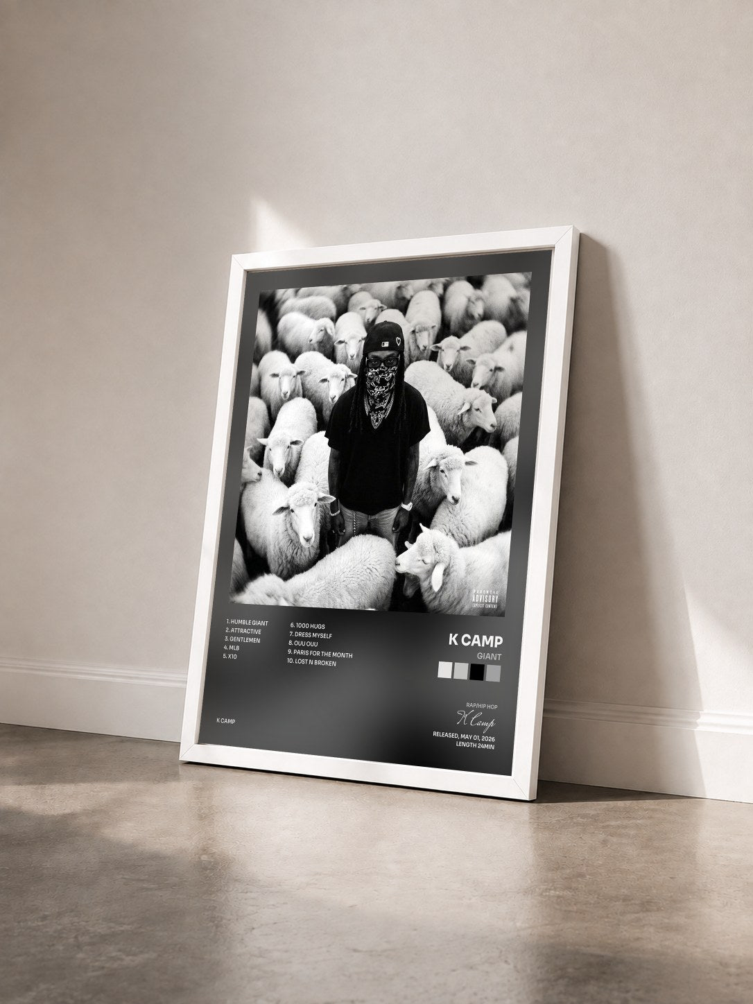 #blanc Tableau de l'album GIANT de K Camp vu de trois quarts, cadre blanc