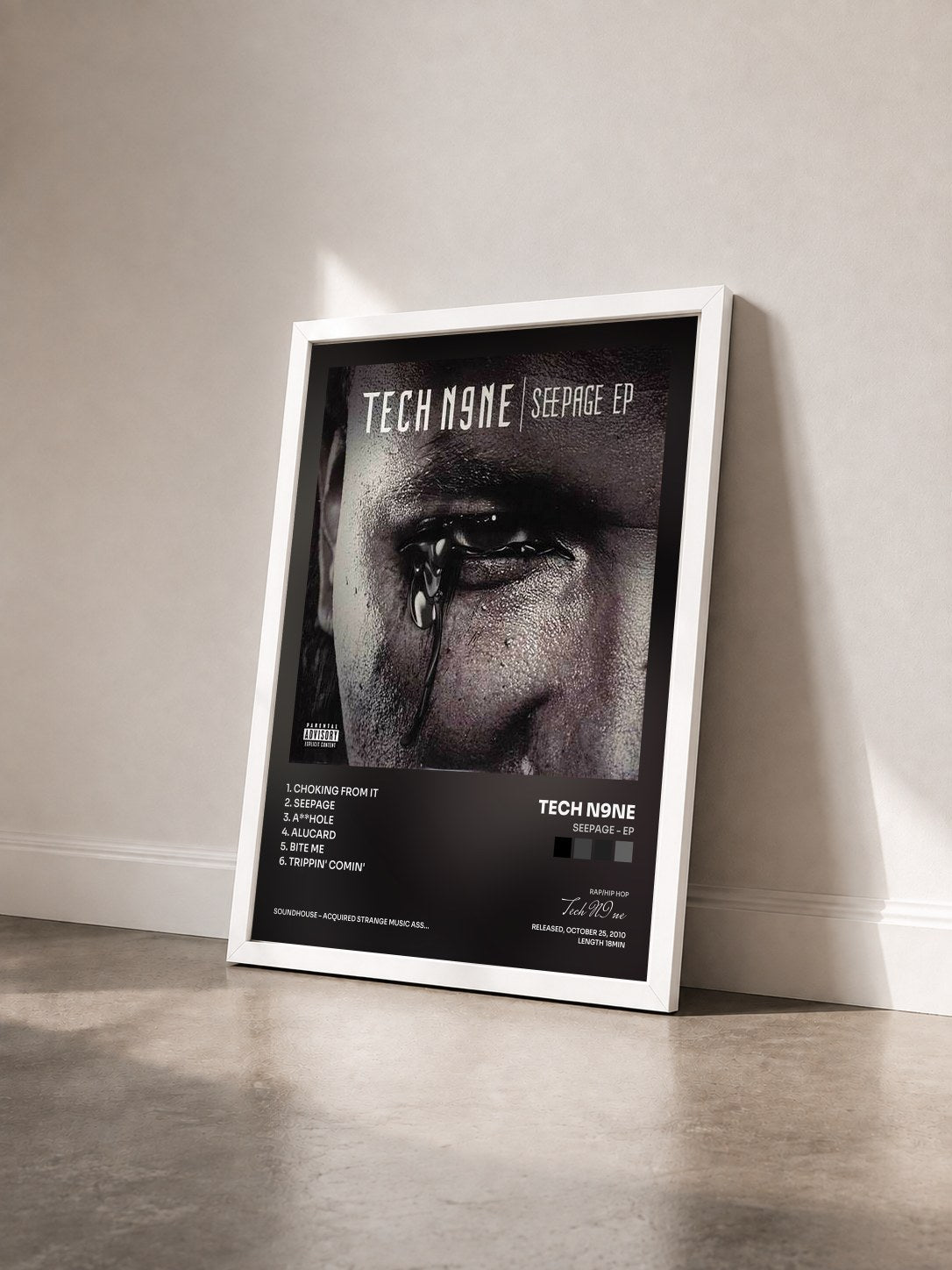 #blanc Tableau de l'album Seepage - EP de Tech N9ne vu de trois quarts, cadre blanc