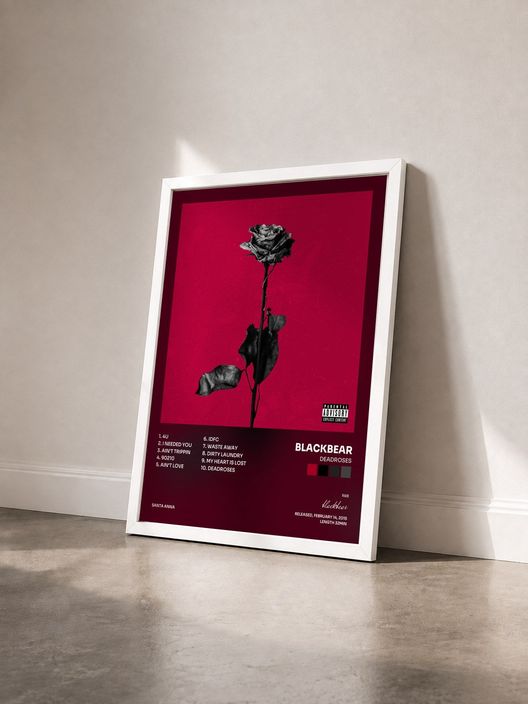 #blanc Tableau de l'album deadroses de blackbear vu de trois quarts, cadre blanc