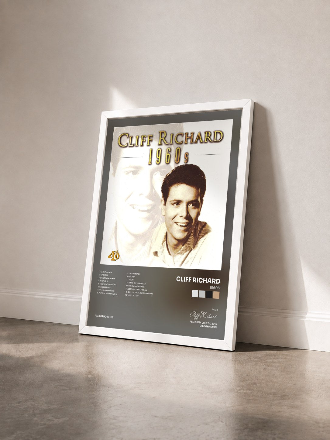 #blanc Tableau de l'album 1960s de Cliff Richard vu de trois quarts, cadre blanc