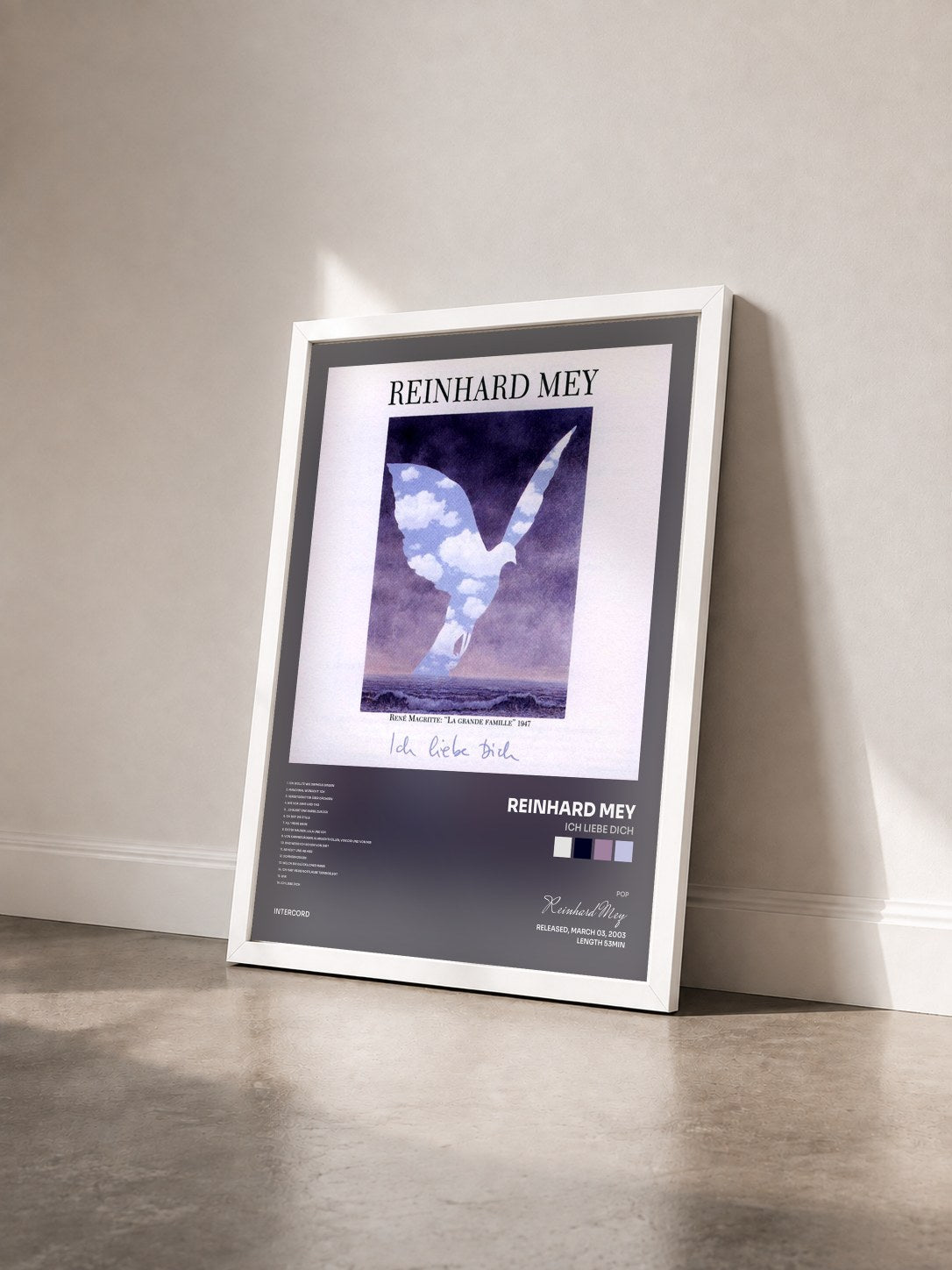 #blanc Tableau de l'album Ich Liebe Dich de Reinhard Mey vu de trois quarts, cadre blanc