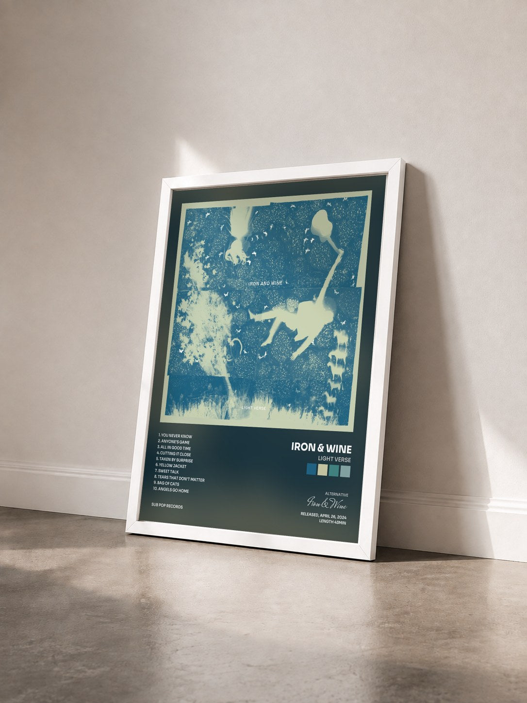 #blanc Tableau de l'album Light Verse de Iron & Wine vu de trois quarts, cadre blanc