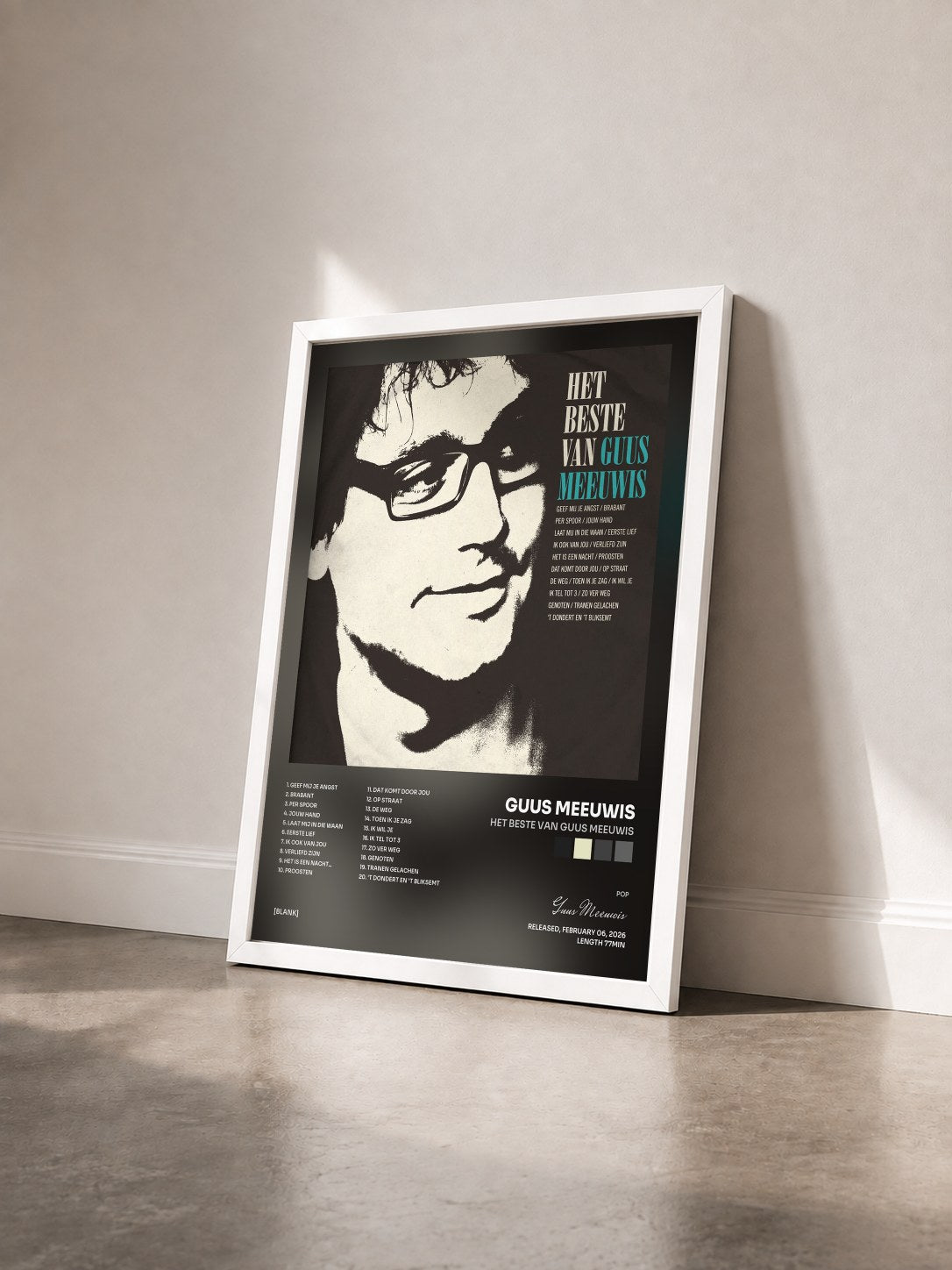 #blanc Tableau de l'album Het Beste Van Guus Meeuwis de Guus Meeuwis vu de trois quarts, cadre blanc