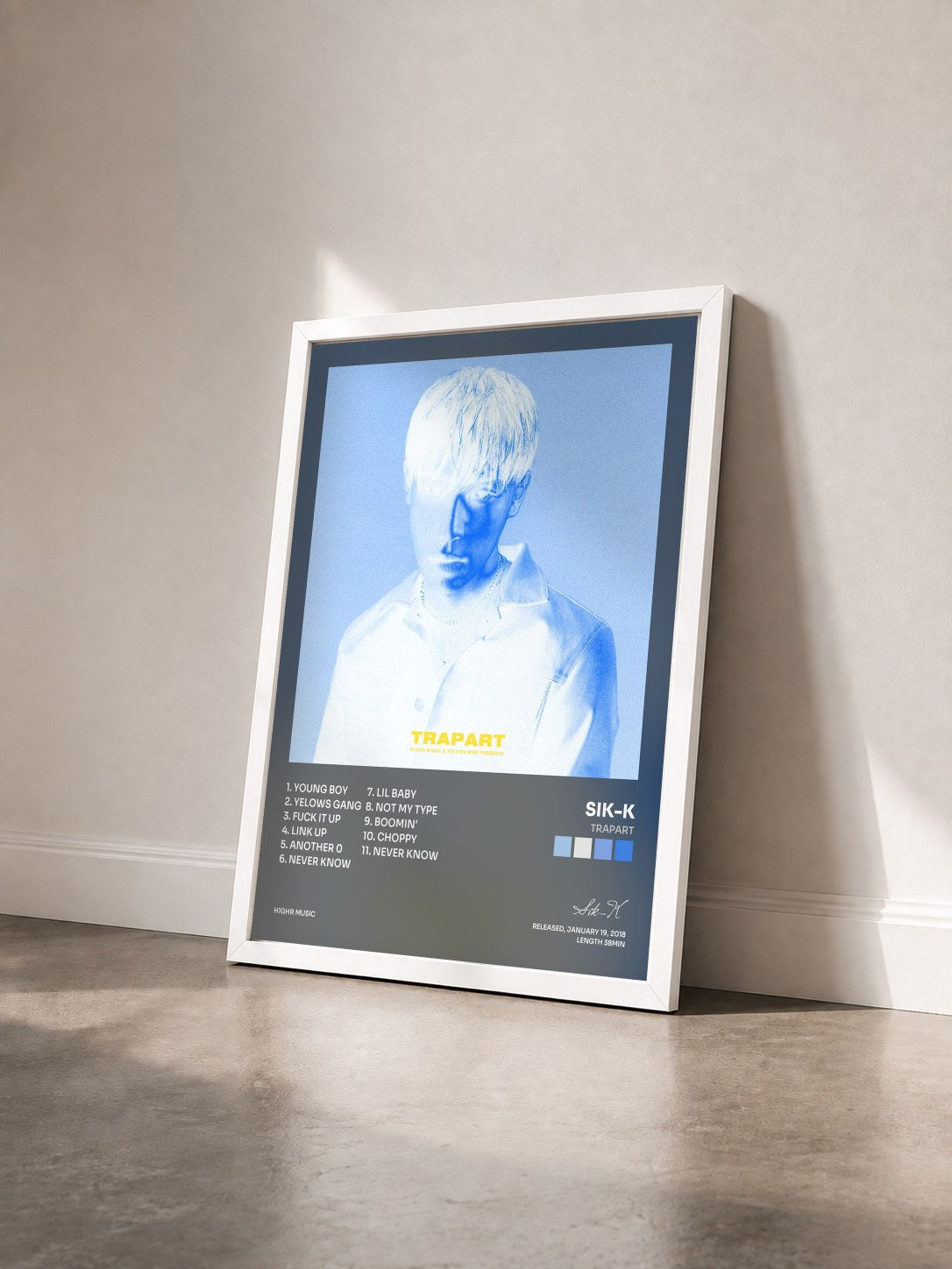#blanc Tableau de l'album TRAPART de Sik-K vu de trois quarts, cadre blanc